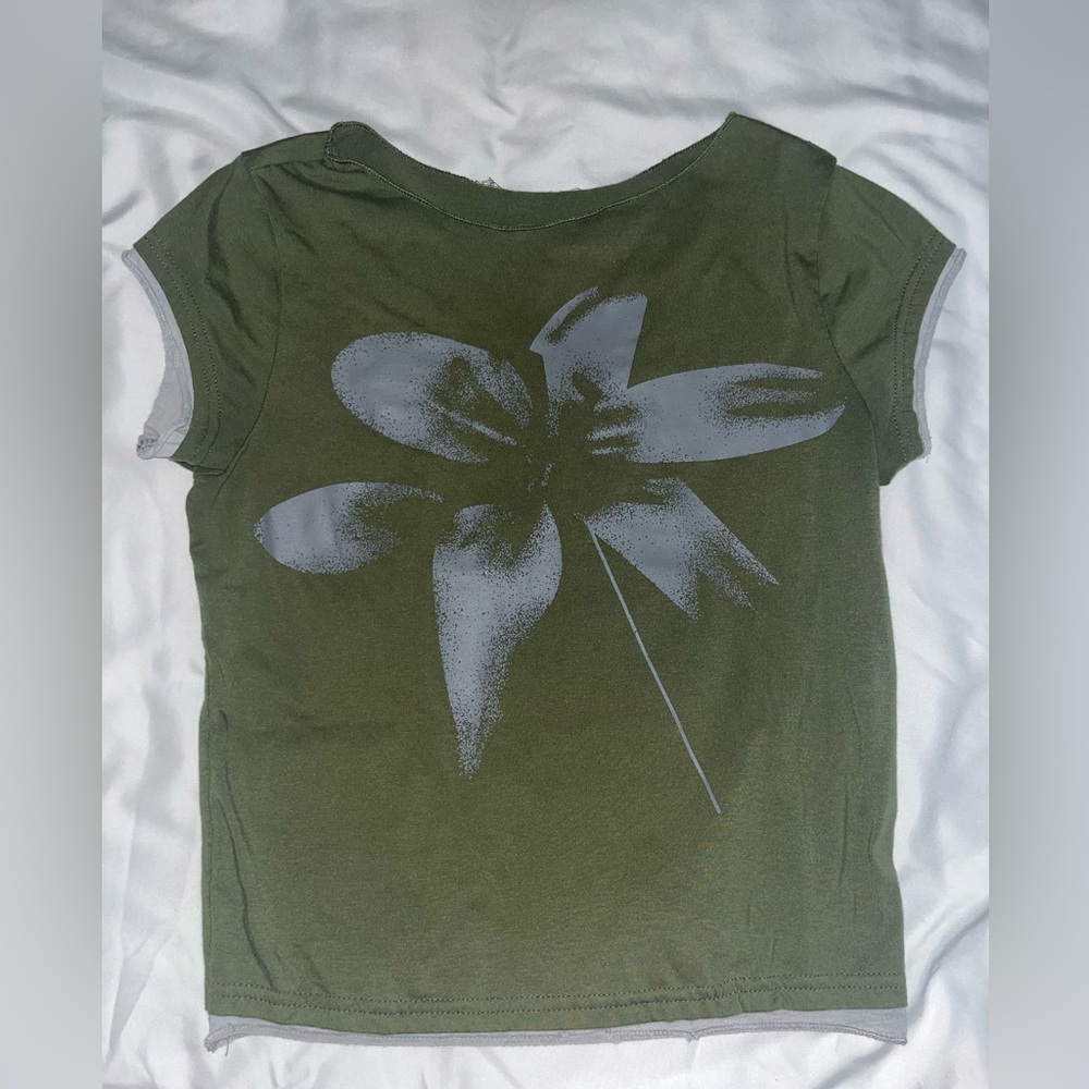 Green Floral y2k Women's Cropped Baby Tee